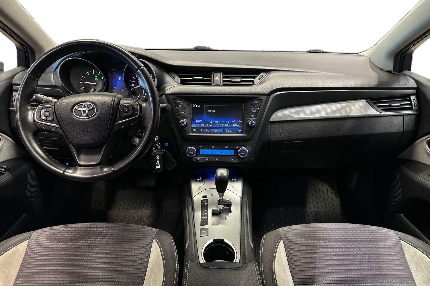 Toyota Avensis 2017, bild 7/25
