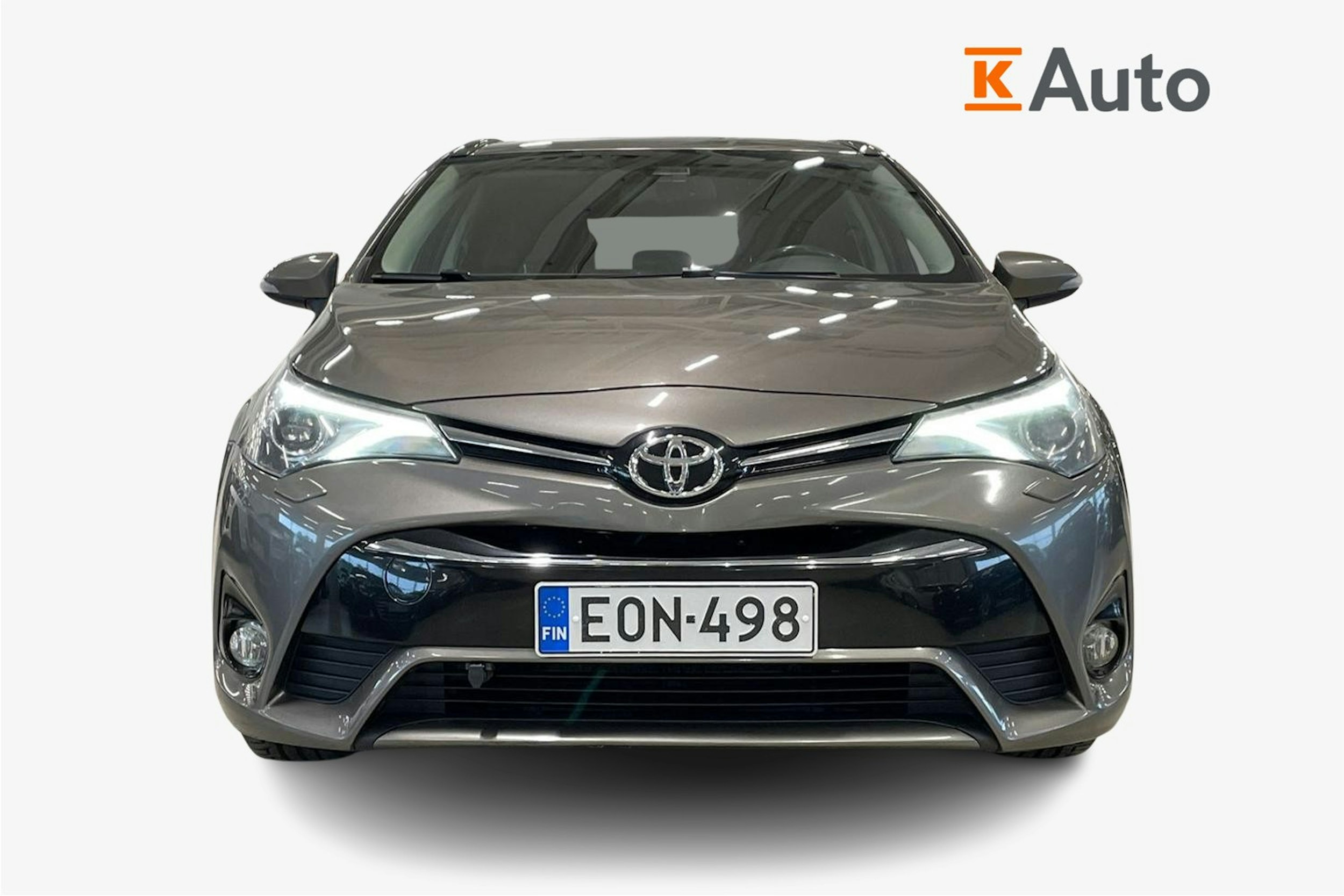 harmaa Toyota Avensis 2017 kuva 5.
