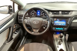 harmaa Toyota Avensis 2017 kuva 9.