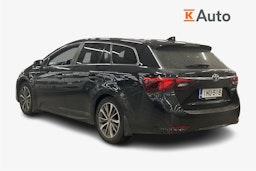 musta Toyota Avensis 2017 kuva 2.