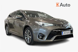 harmaa Toyota Avensis 2017 kuva 1.