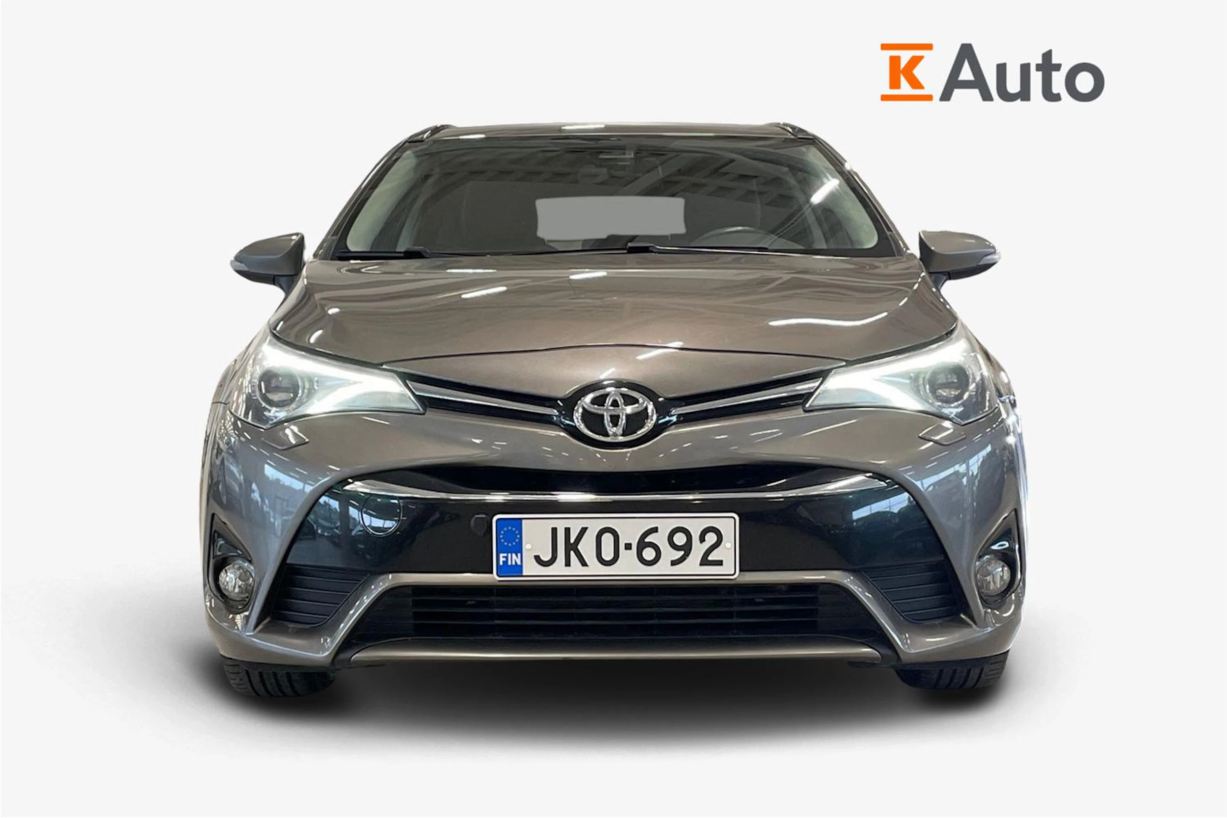 harmaa Toyota Avensis 2017 kuva 4.