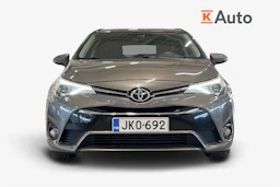 harmaa Toyota Avensis 2017 kuva 4.