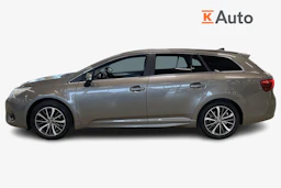 harmaa Toyota Avensis 2017 kuva 5.