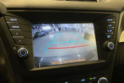 harmaa Toyota Avensis 2017 kuva 18.