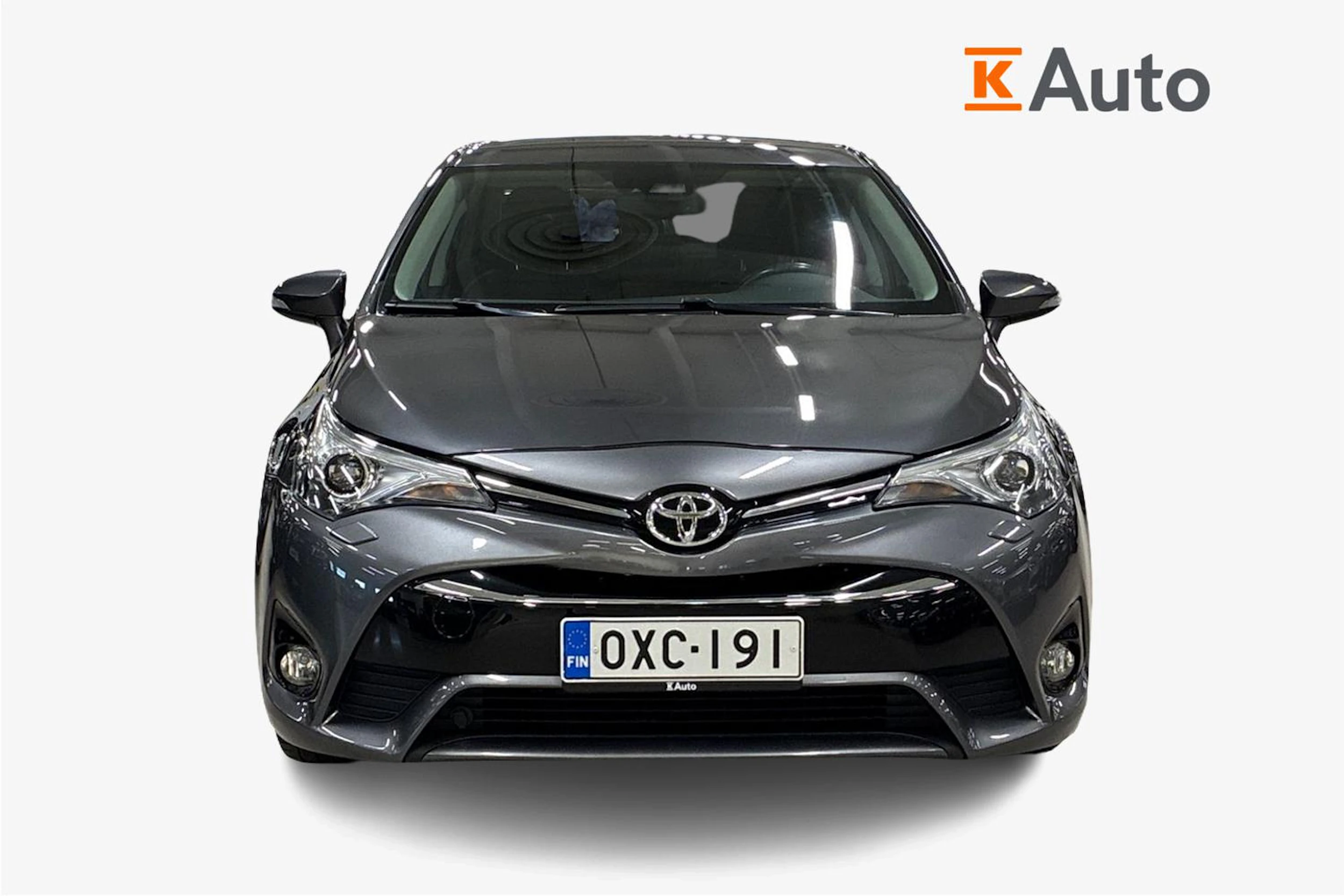 harmaa Toyota Avensis 2017 kuva 4.