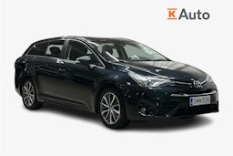 harmaa Toyota Avensis 2017 kuva 1.