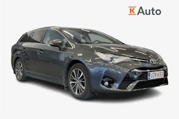 harmaa Toyota Avensis 2017 kuva 1.