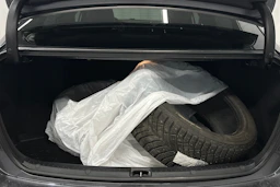 harmaa Toyota Avensis 2018 kuva 26.