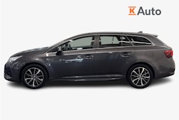 harmaa Toyota Avensis 2018 kuva 5.