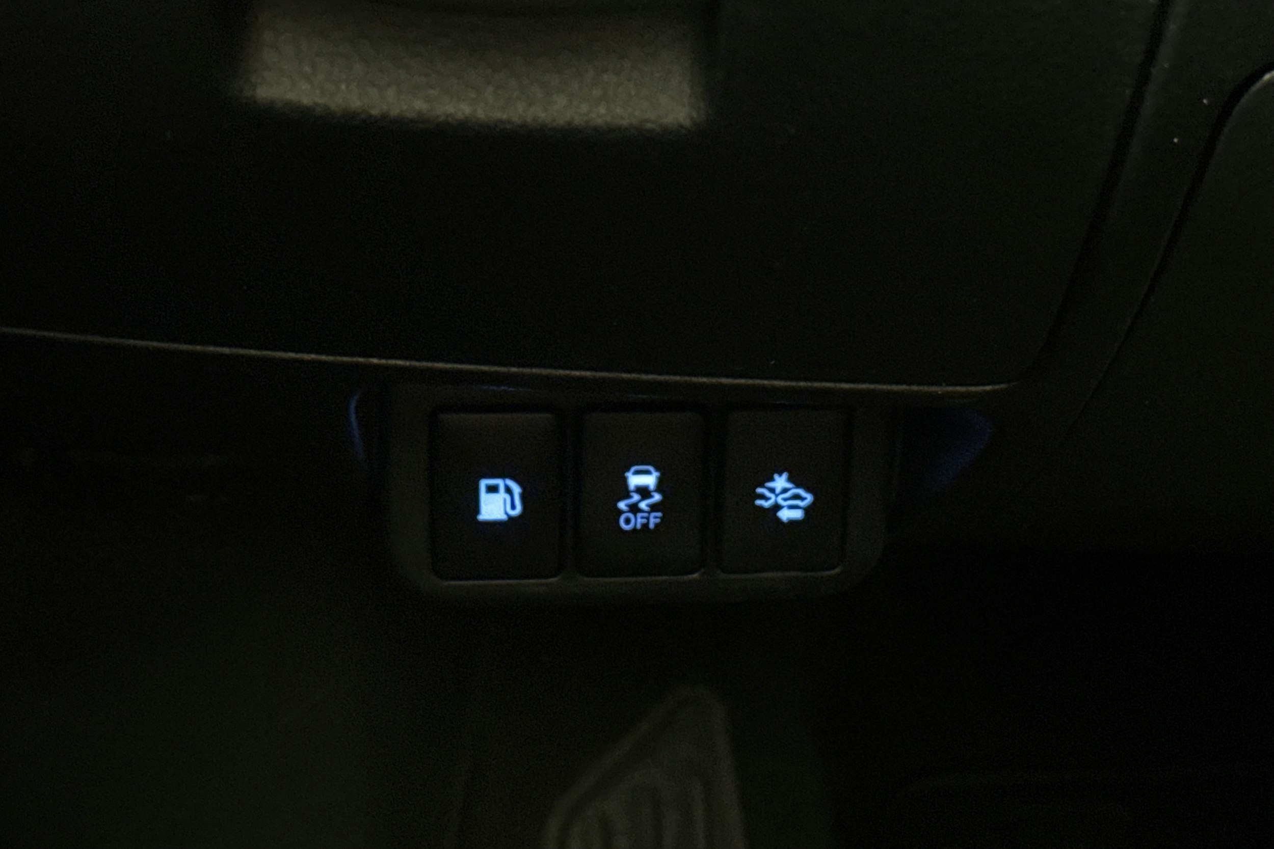 harmaa Toyota Avensis 2018 kuva 20.