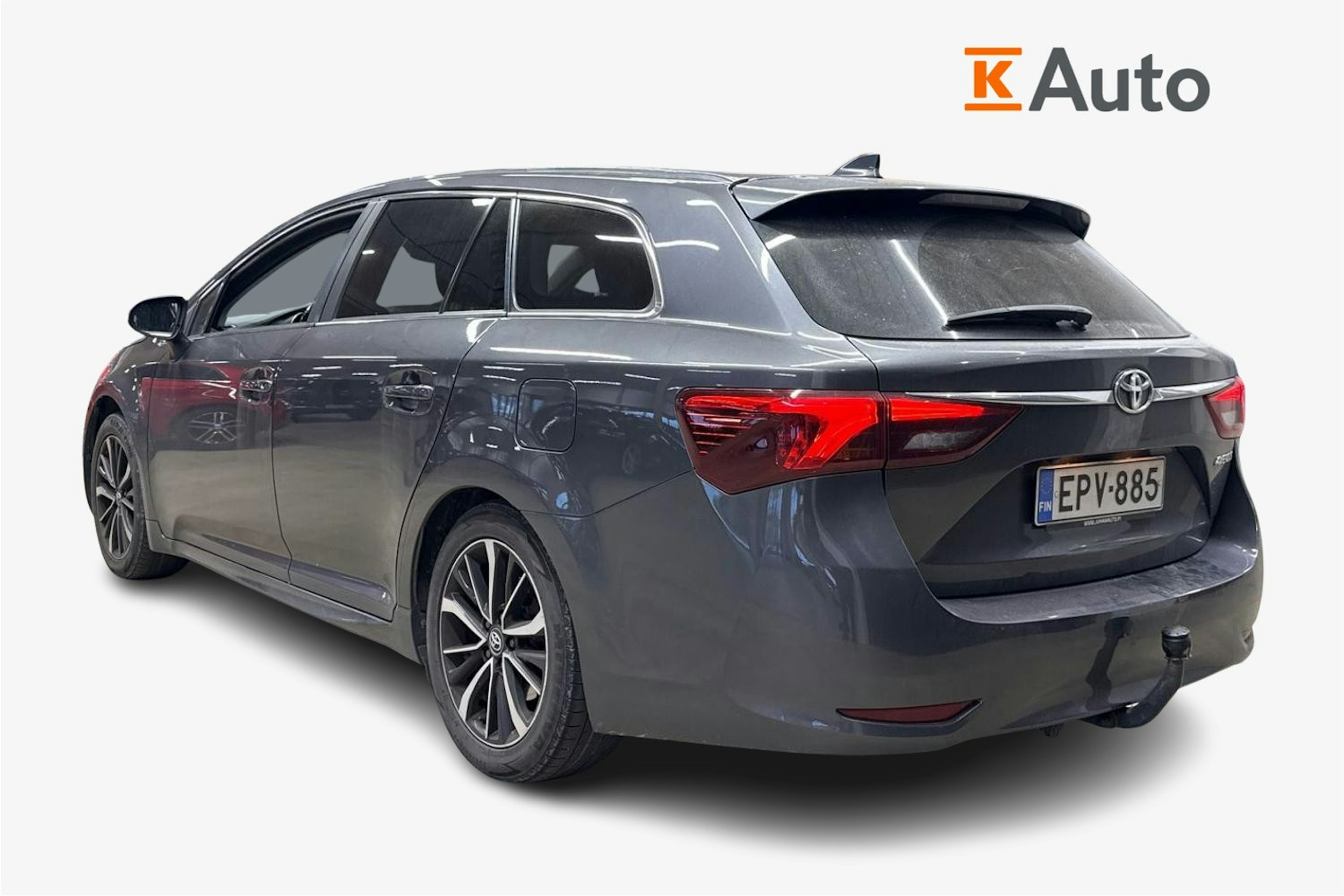 harmaa Toyota Avensis 2018 kuva 2.