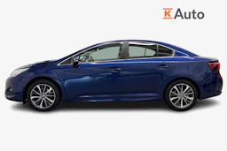 sininen Toyota Avensis 2018 kuva 5.