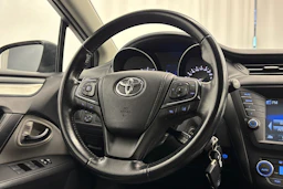 sininen Toyota Avensis 2018 kuva 12.