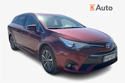 punainen Toyota Avensis 2018 kuva 1.