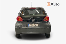 harmaa Toyota Aygo 2006 kuva 3.
