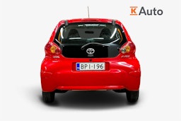punainen Toyota AYGO 2007 kuva 3.