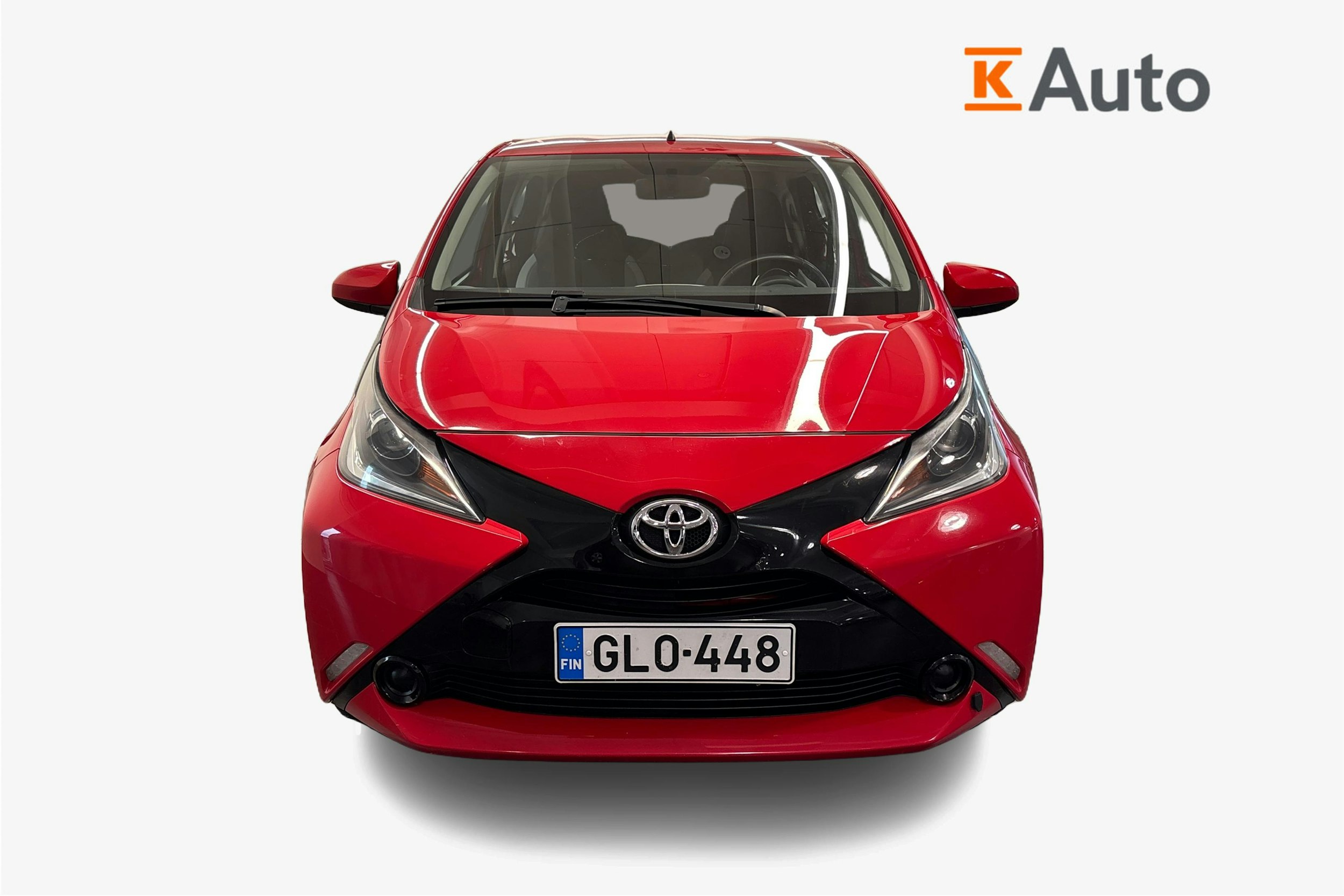 punainen Toyota AYGO 2015 kuva 5.