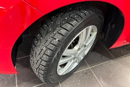 punainen Toyota AYGO 2015 kuva 13.