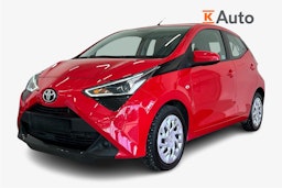 punainen Toyota AYGO 2020 kuva 1.