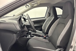 hopea Toyota Aygo X 2023 kuva 14.