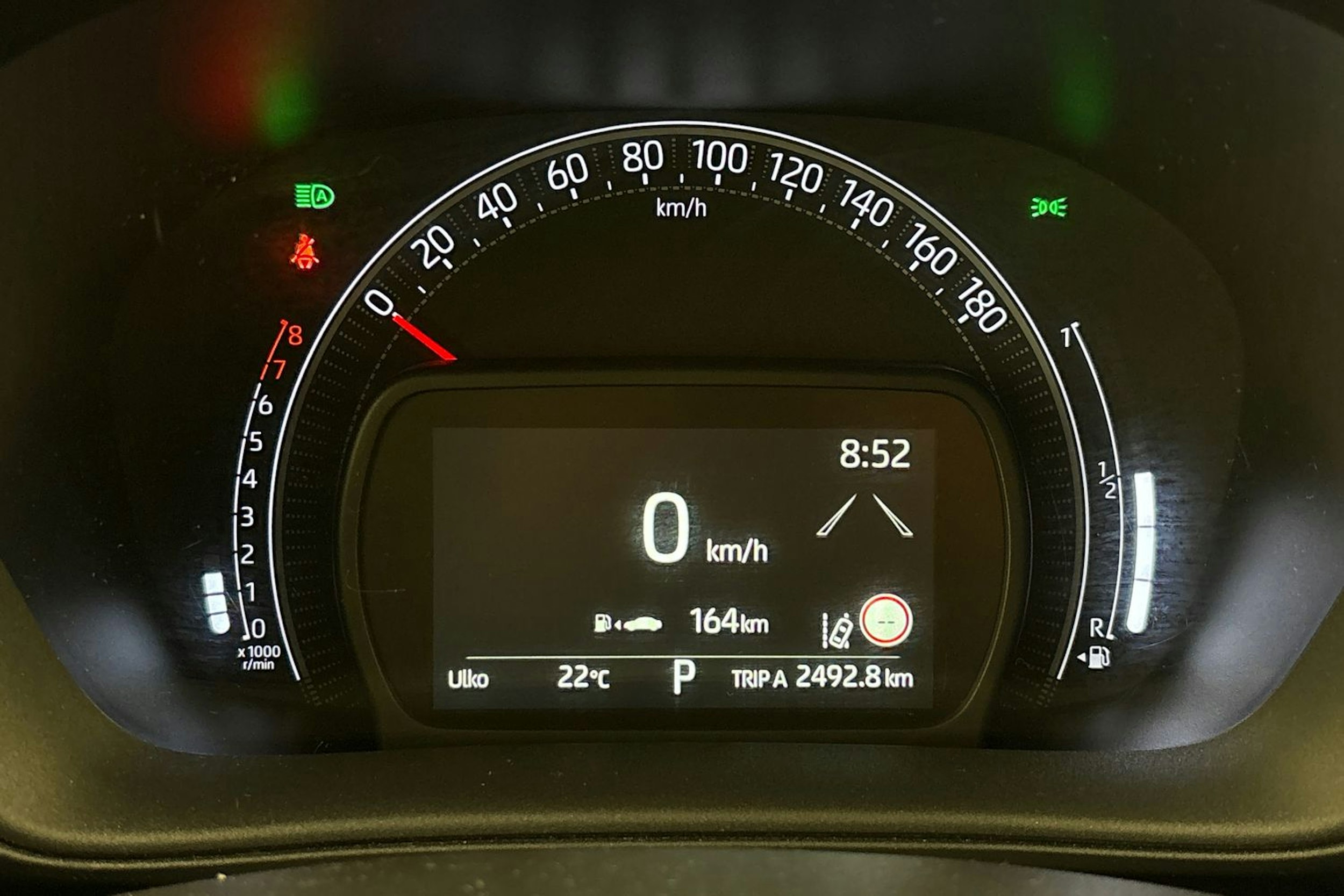 hopea Toyota Aygo X 2023 kuva 18.