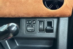 ruskea (beige) Toyota BB 2001 kuva 18.