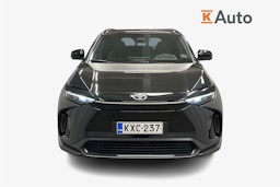 musta Toyota bZ4X 2022 kuva 5.