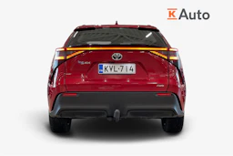 punainen Toyota bZ4X 2023 kuva 4.