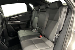 harmaa Toyota bZ4X 2023 kuva 8.