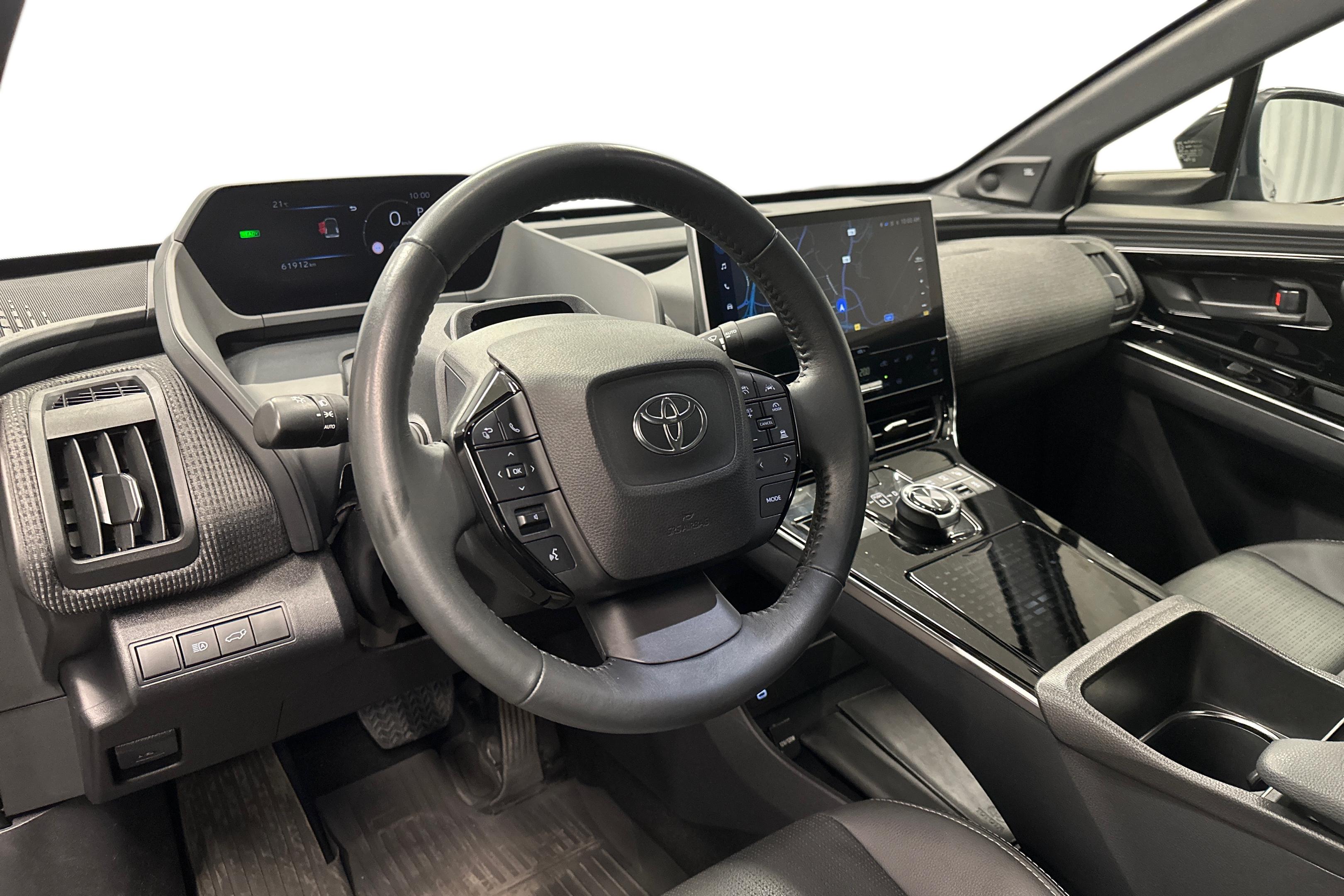 Toyota bZ4X 2023, kuva 6/37