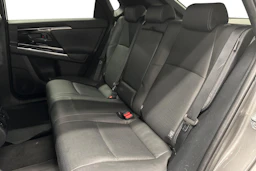 harmaa Toyota bZ4X 2023 kuva 8.