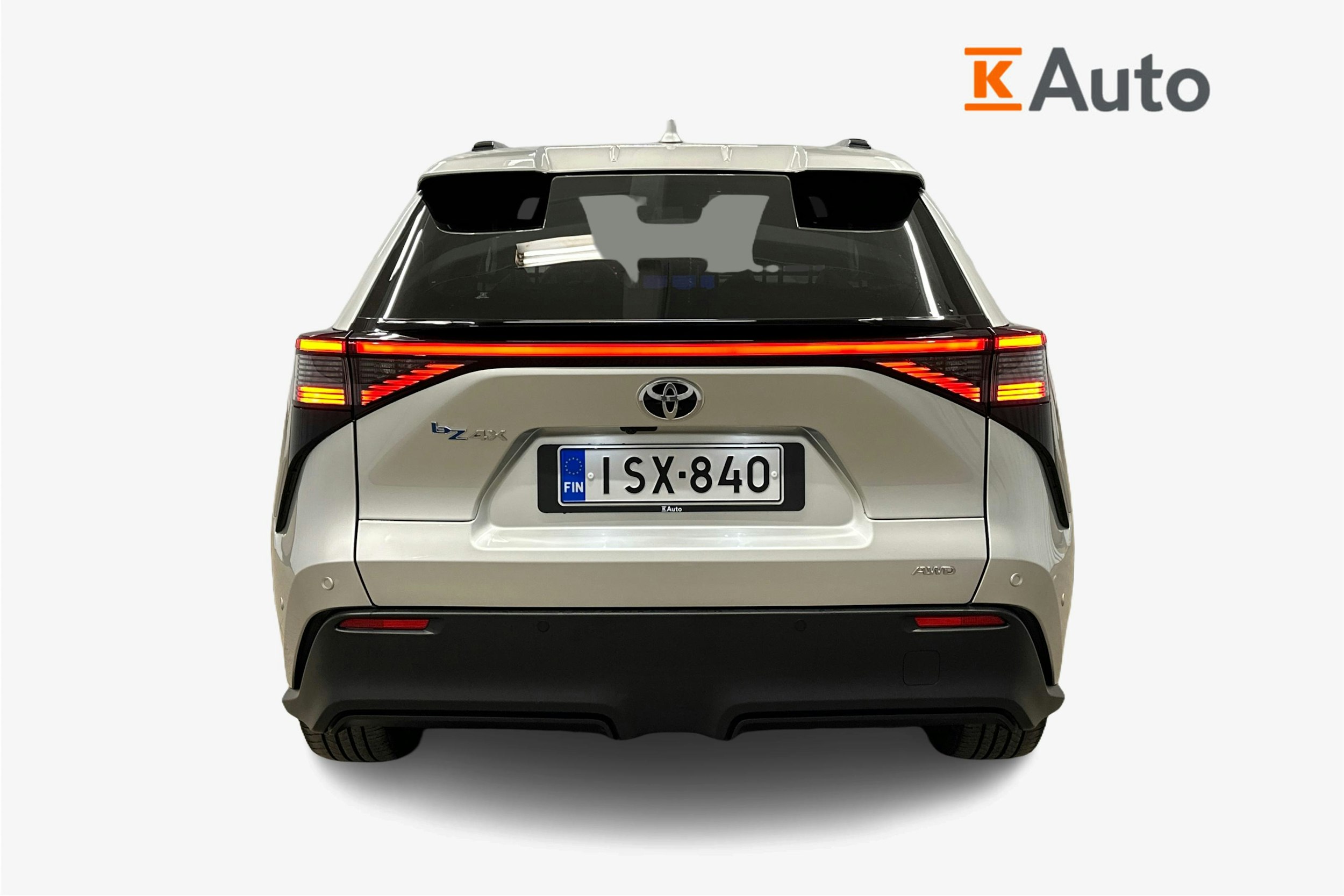 harmaa Toyota bZ4X 2024 kuva 3.