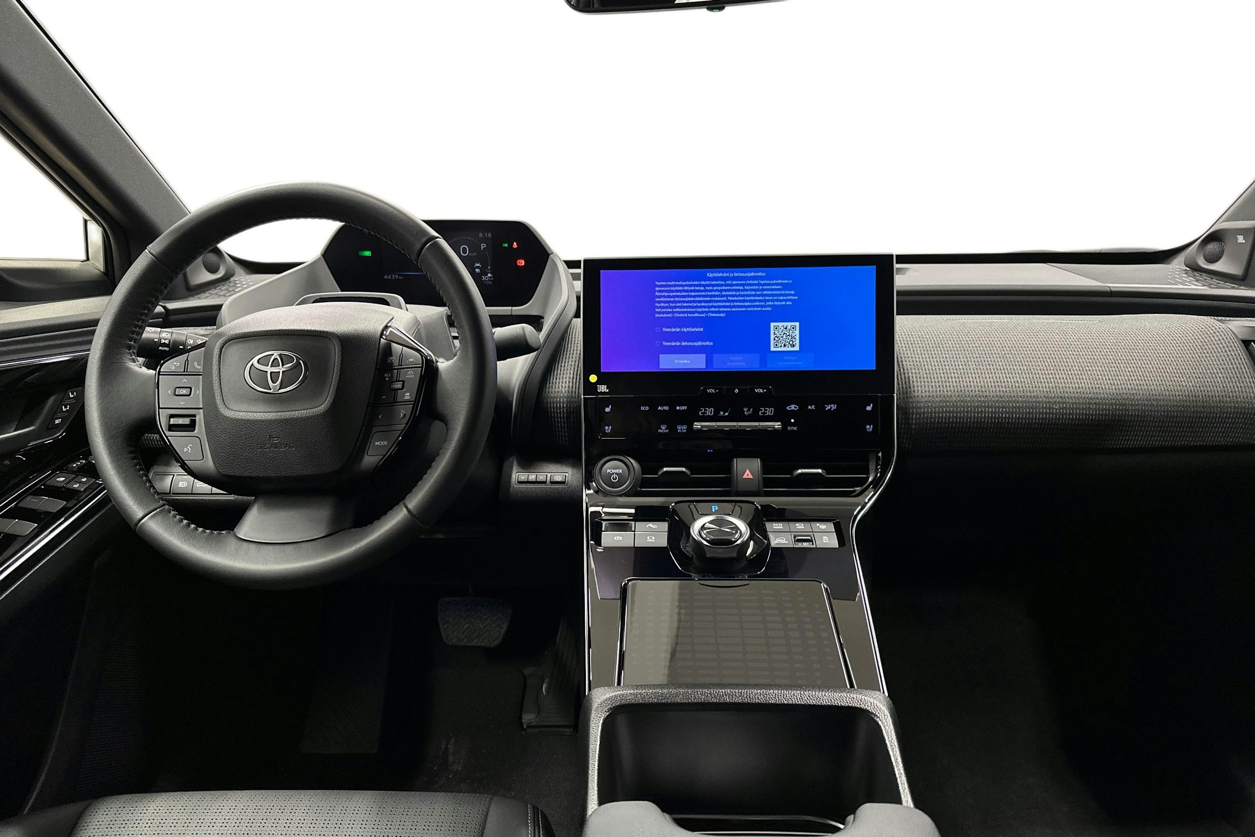 harmaa Toyota bZ4X 2024 kuva 9.