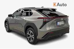 harmaa Toyota bZ4X 2024 kuva 2.