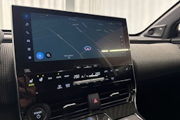 harmaa Toyota bZ4X 2024 kuva 17.