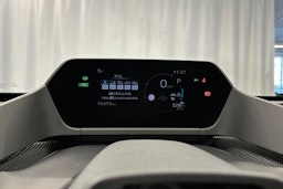 musta Toyota bZ4X 2025 kuva 24.