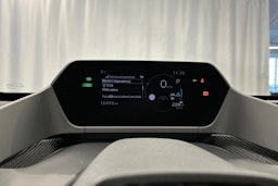 musta Toyota bZ4X 2025 kuva 26.