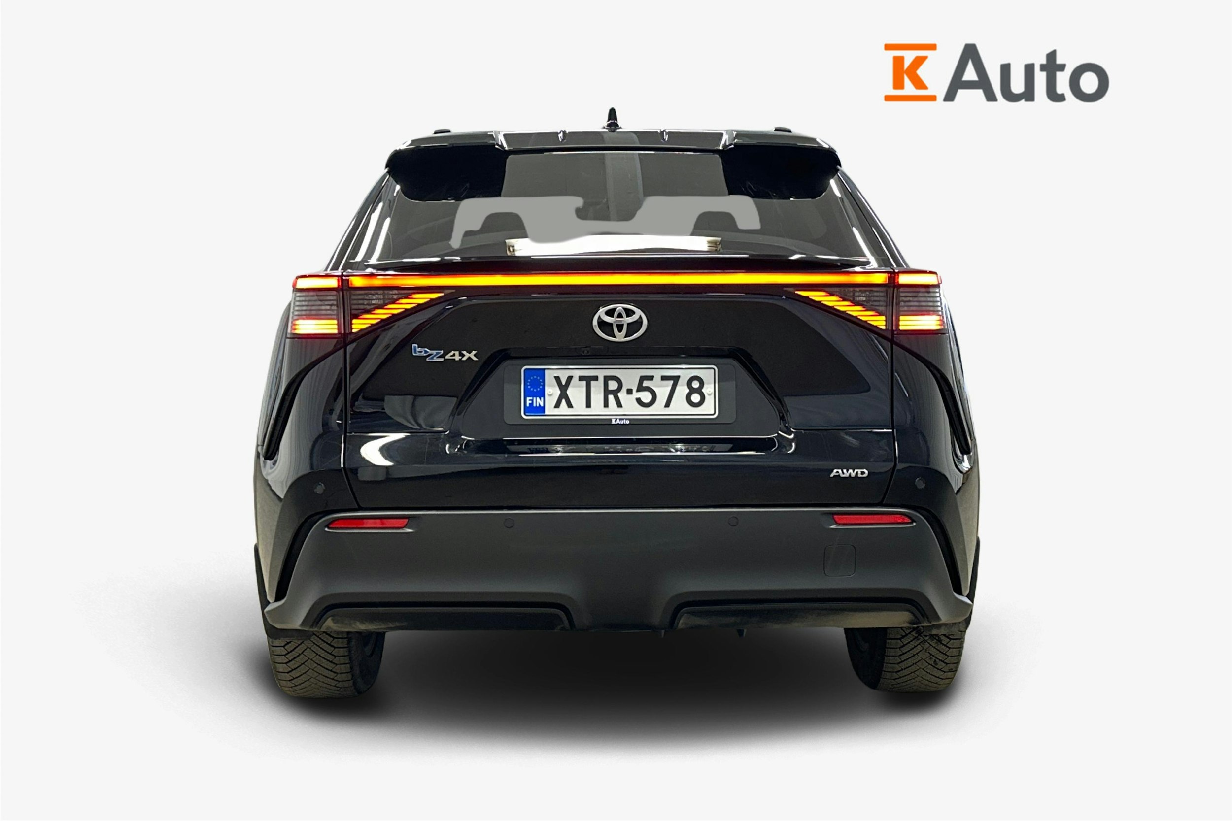 musta Toyota bZ4X 2025 kuva 3.