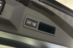 musta Toyota bZ4X 2025 kuva 15.