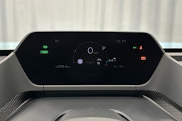 musta Toyota bZ4X 2025 kuva 22.