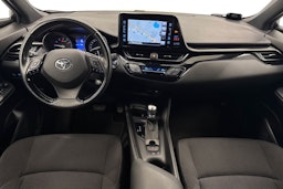 valkoinen Toyota C-HR 2016 kuva 9.