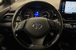 valkoinen Toyota C-HR 2016 kuva 14.