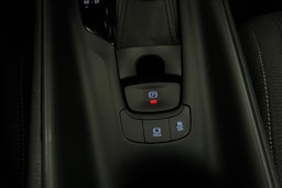 valkoinen Toyota C-HR 2016 kuva 32.