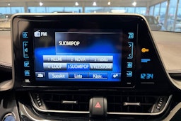 Musta Toyota C-HR 2017 kuva 17.