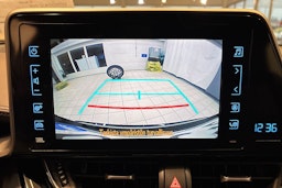 Musta Toyota C-HR 2017 kuva 21.