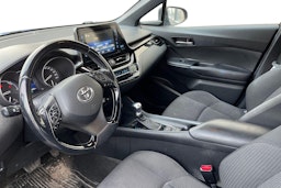 met. sininen Toyota C-HR 2017 kuva 3.