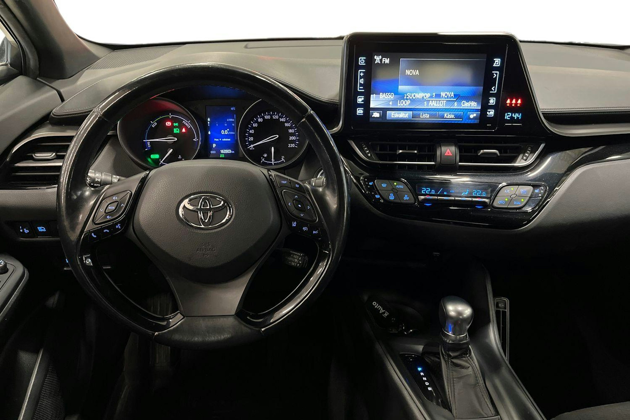 met. sininen Toyota C-HR 2017 kuva 7.