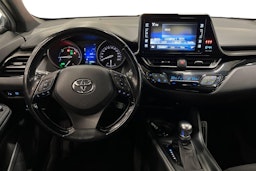 met. sininen Toyota C-HR 2017 kuva 7.