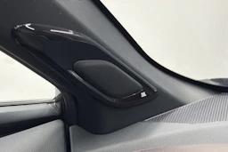musta Toyota C-HR 2017 kuva 7.